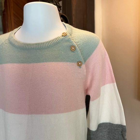 H&M sweater dress. 4T. - Picture 2 of 3